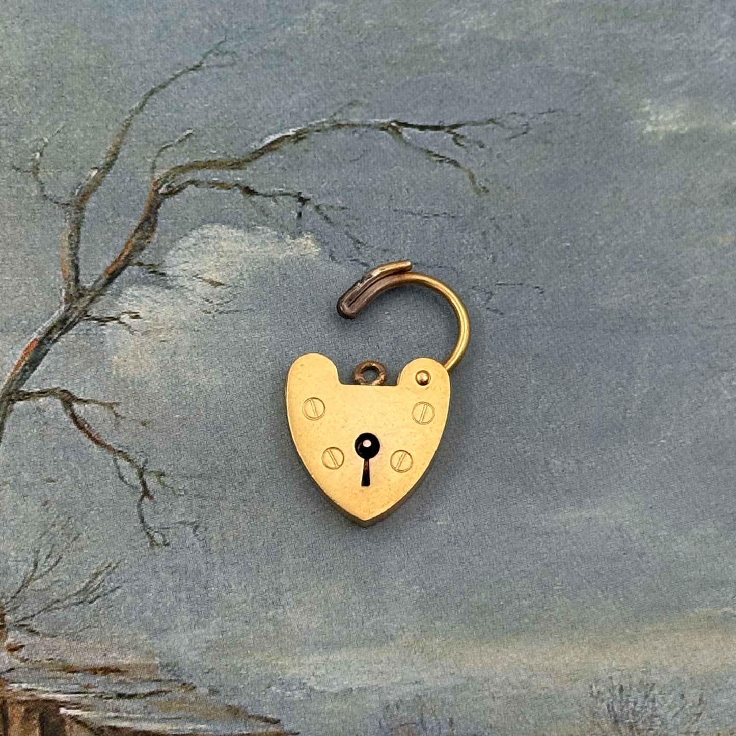 Vintage Padlock Kalp Charm