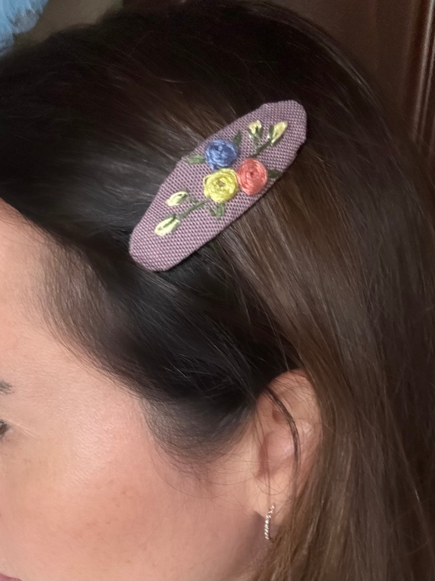 Blossoms El Yapımı Çiçekli Toka (Mürdüm)