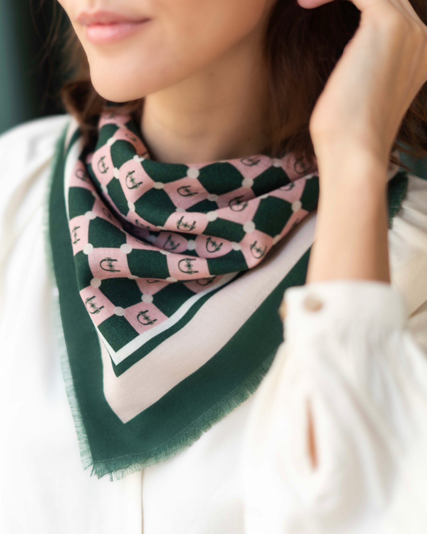 Pembe/Yeşil Damalı Yün Fular - Monogram Koleksiyonu