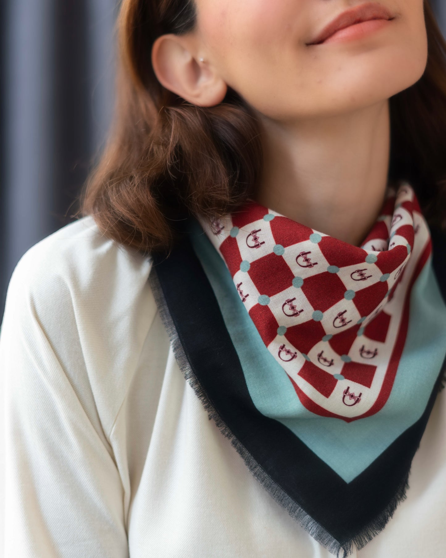 Bordo/Krem Damalı Yün Fular - Monogram Koleksiyonu