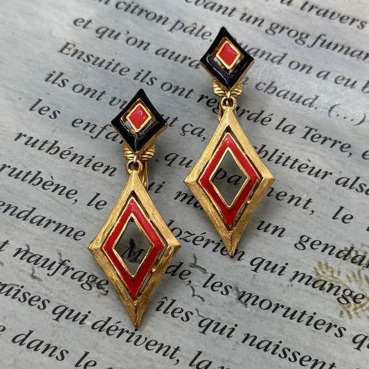 Sphinx İmzalı Vintage Mineli Küpe