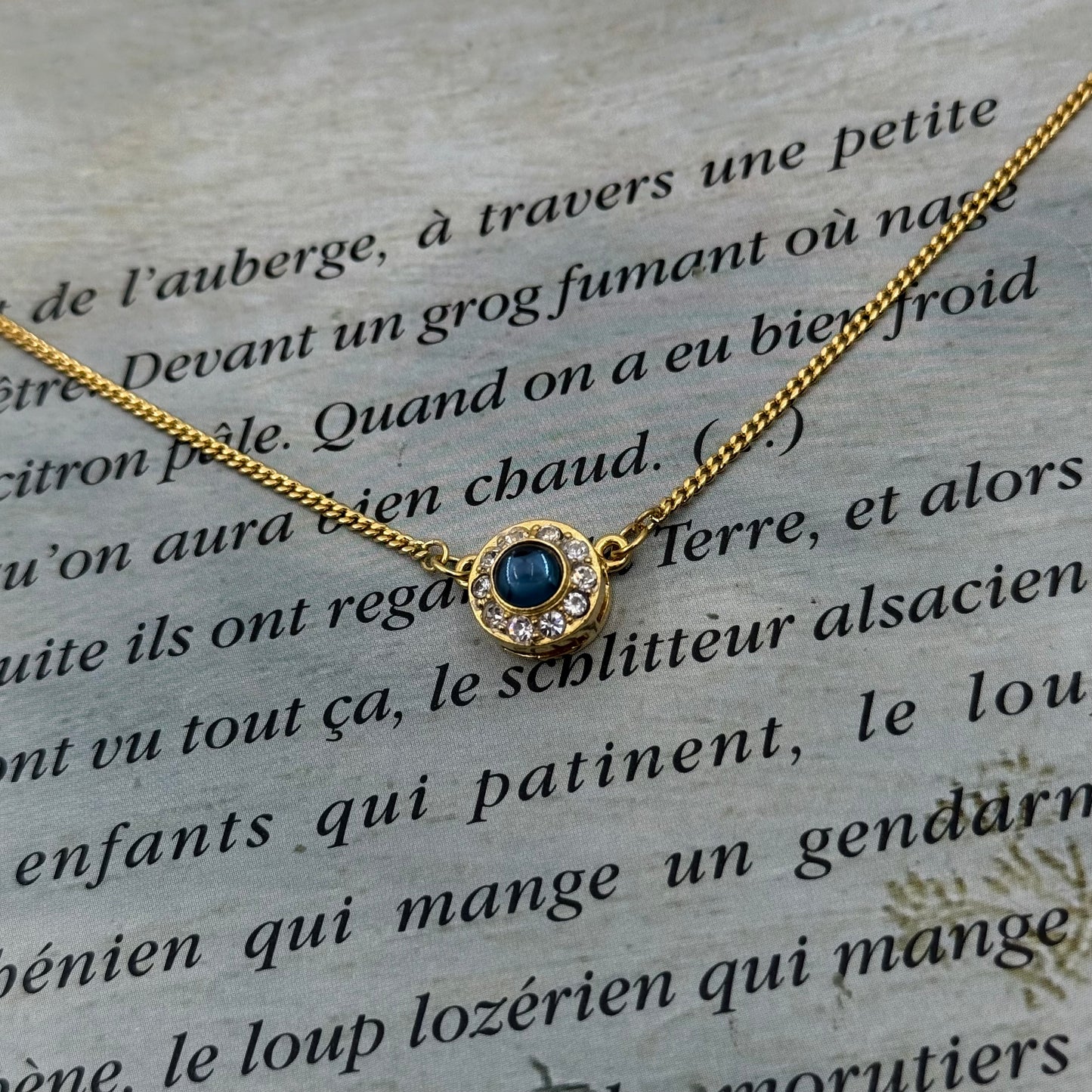 Vintage Sphinx Kolye