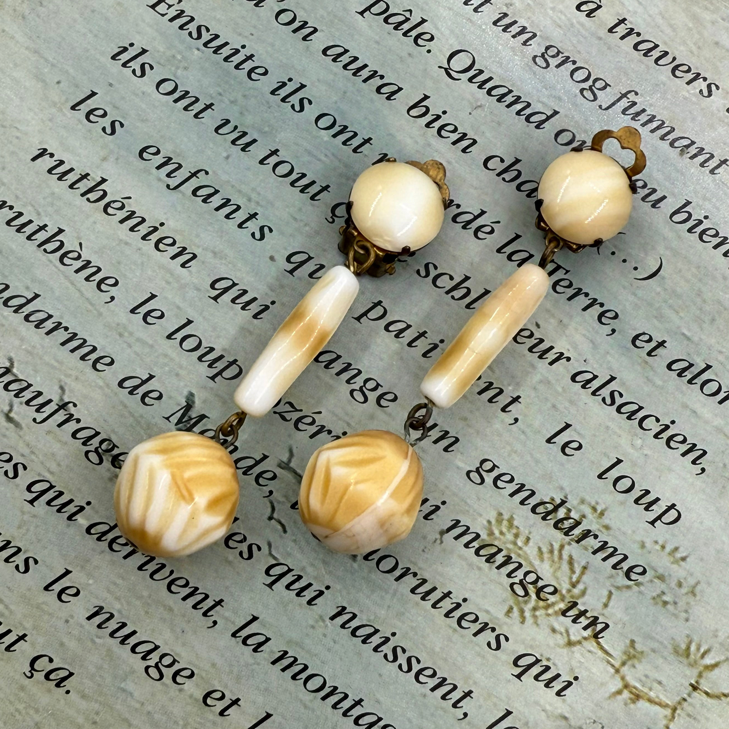 W.Germany İmzalı Kemik Vintage Küpe