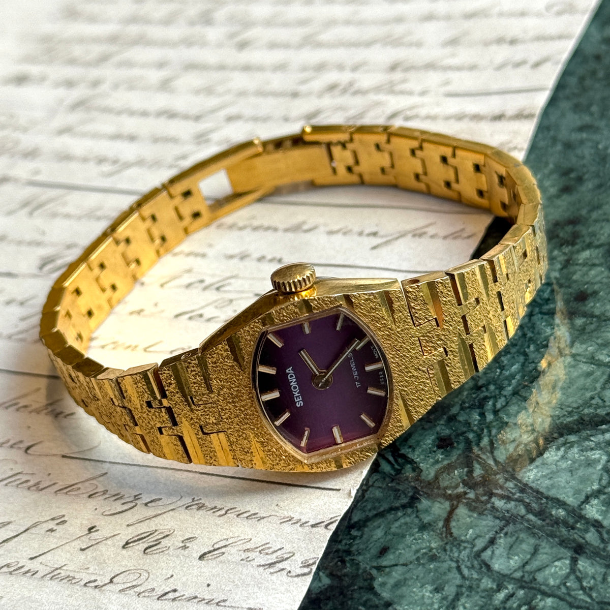 Sekonda Mor Kadranlı Vintage Saat