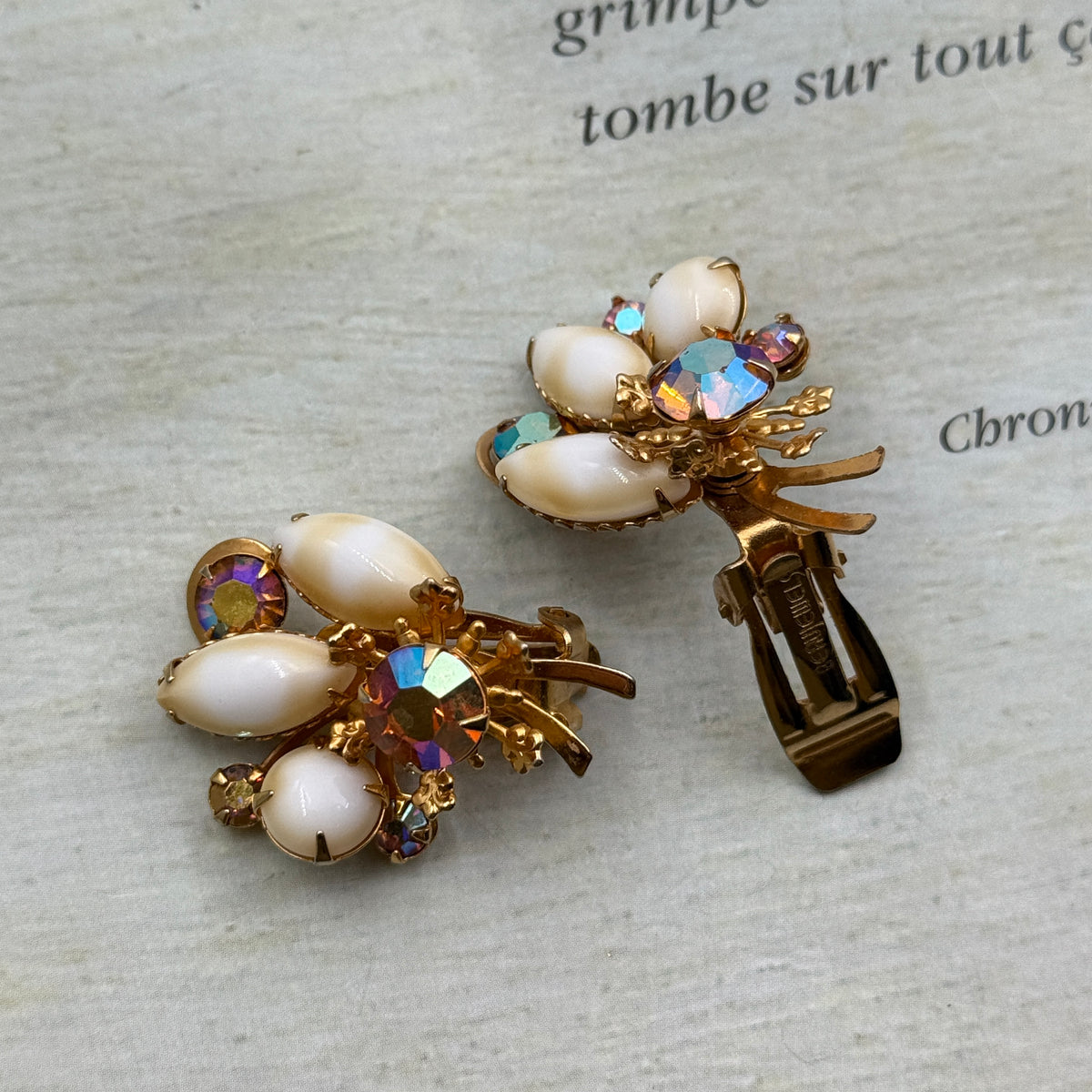 Beau Jewels İmzalı Vintage Küpe