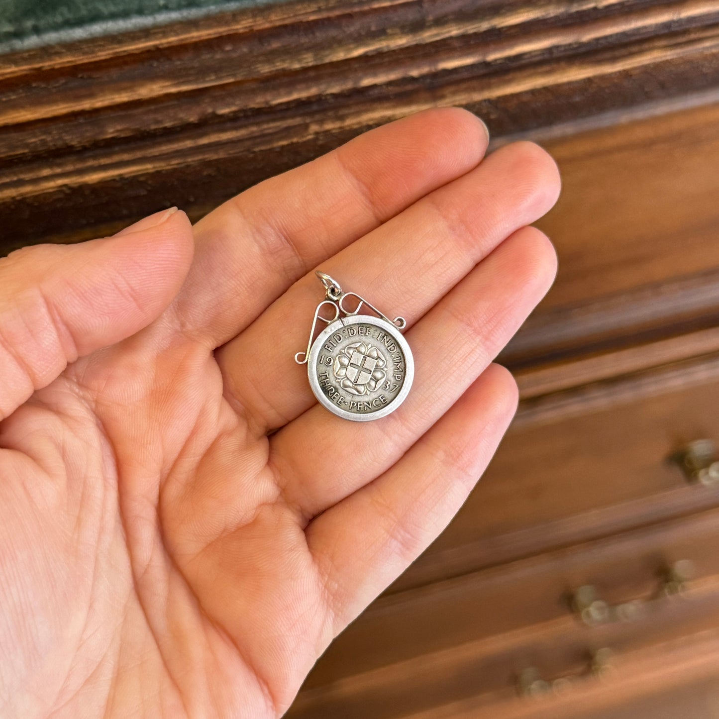 Vintage George VI Three Pence Kolye Ucu / Charm