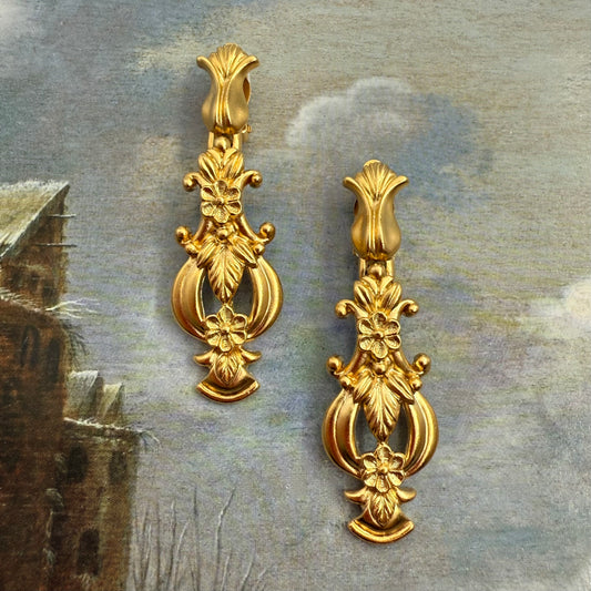 Sphinx İmzalı Vintage Sallantılı Gold Küpe