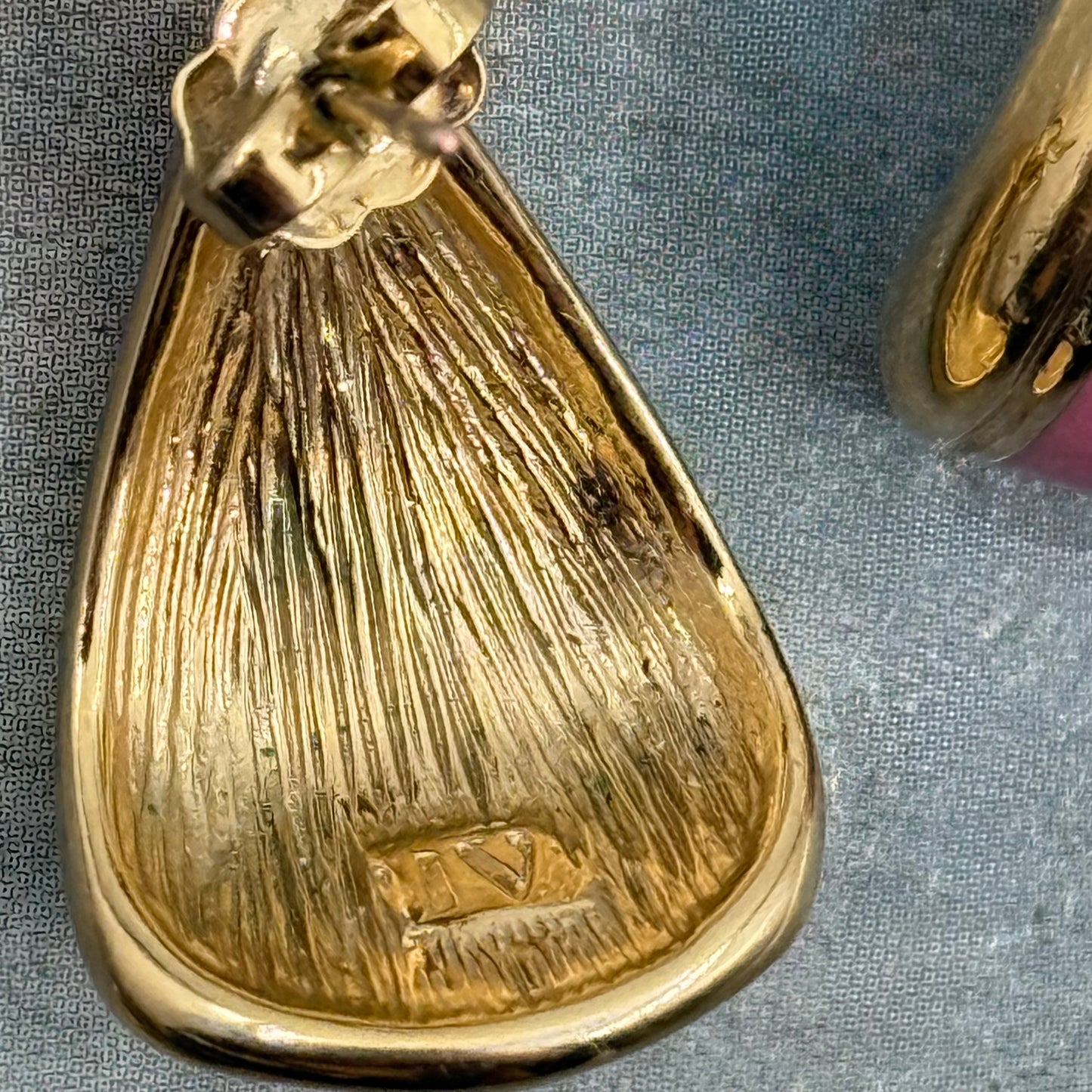 Jean Vendome İmzalı Mineli Vintage Küpe