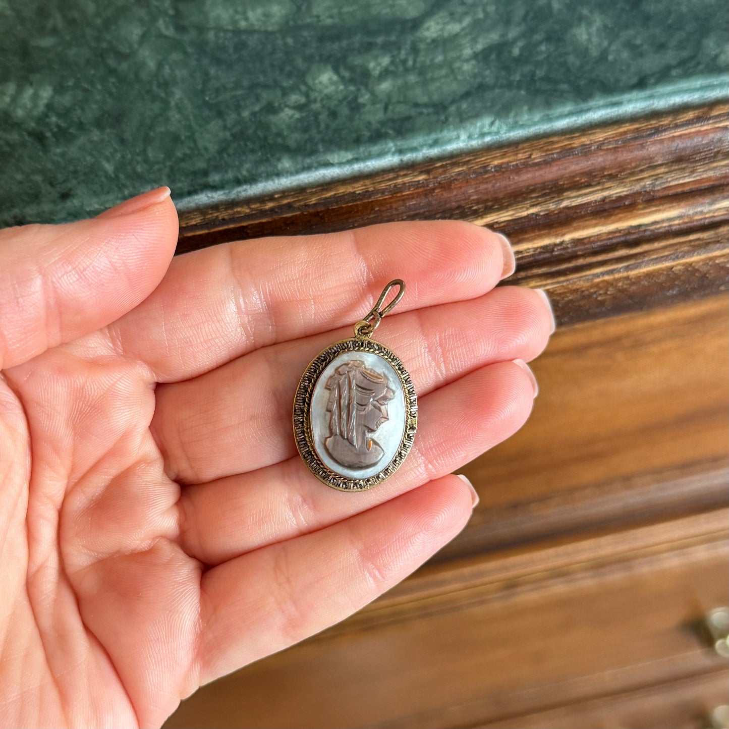 Vintage Cameo Sedef Kolye Ucu