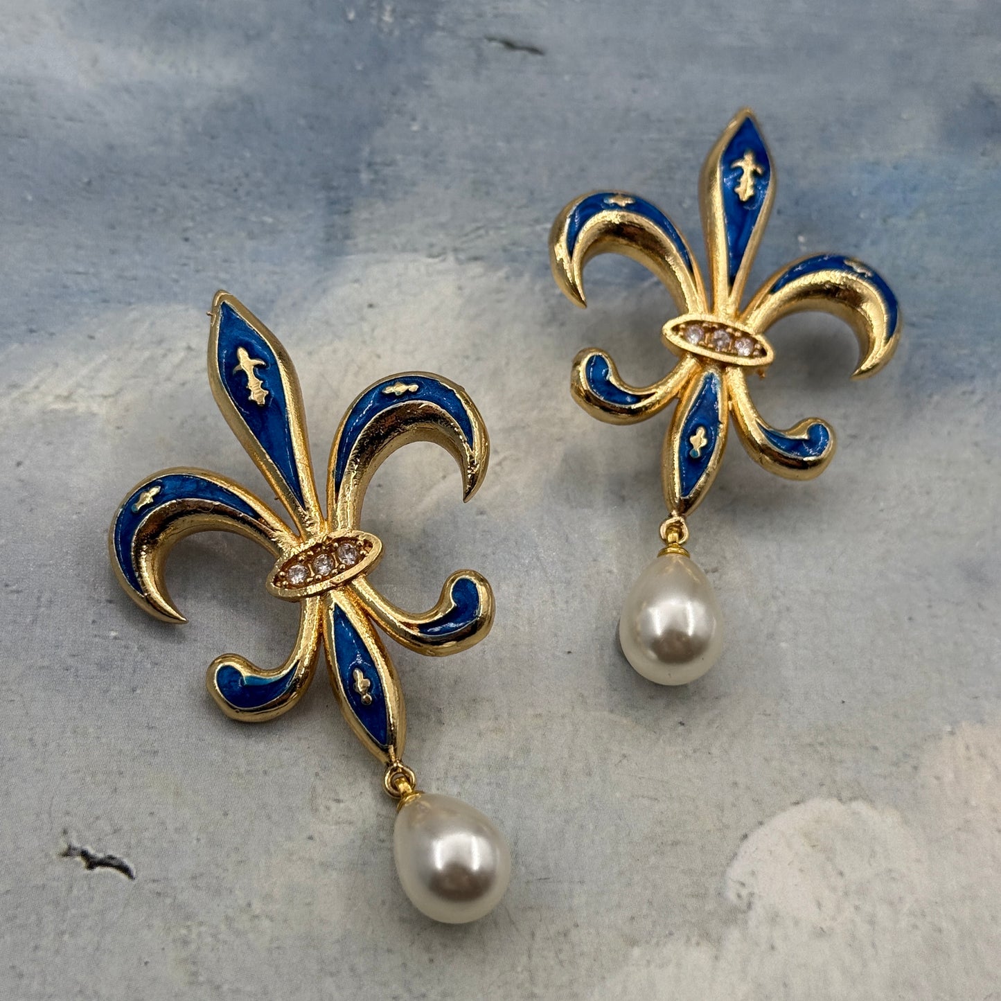 Fleur-de-lis Mavi Mineli Küpe