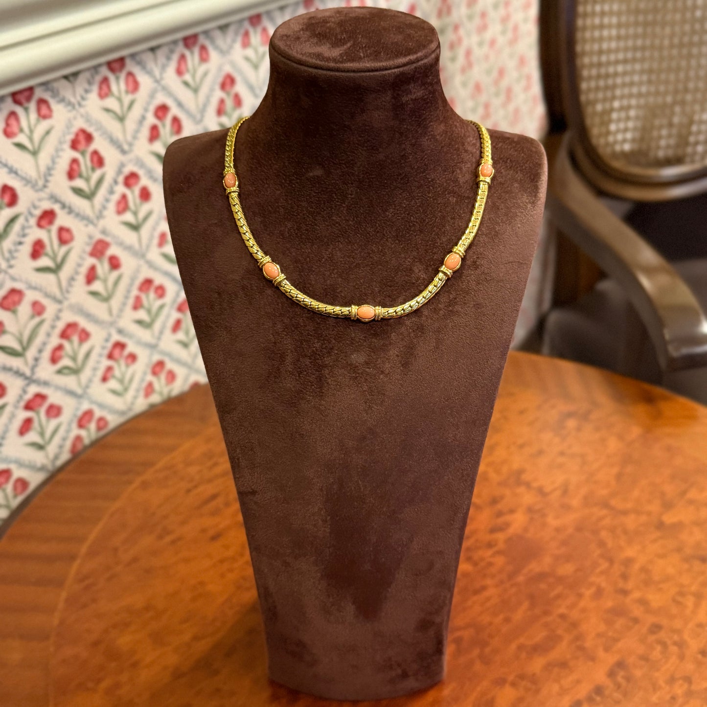 Vintage Cabochon Taşlı Balıksırtı Kolye