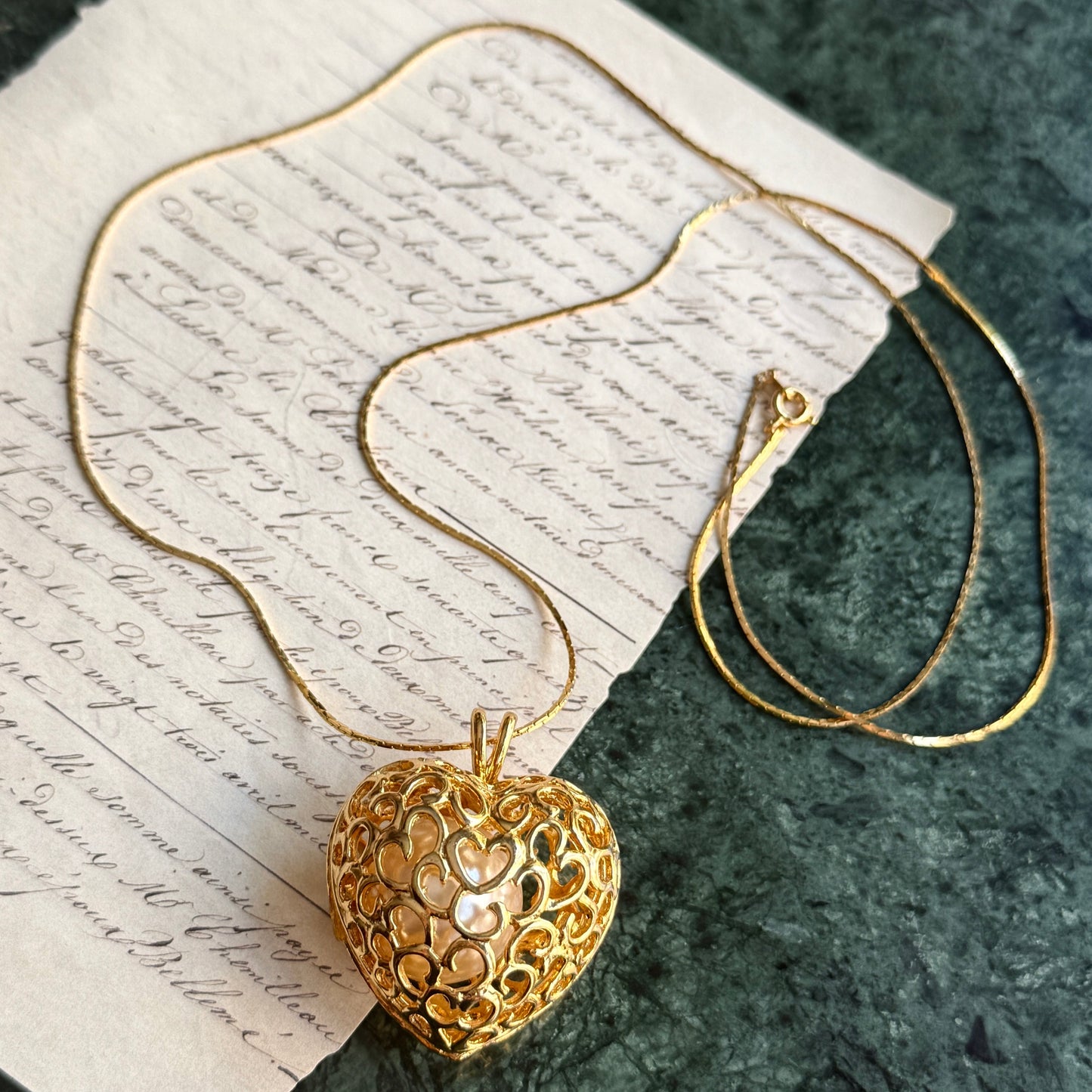 Vintage Openwork Kalp Kolye
