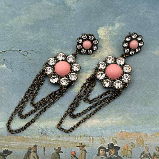 Vintage Sallantılı Kristal Çiçek Küpe