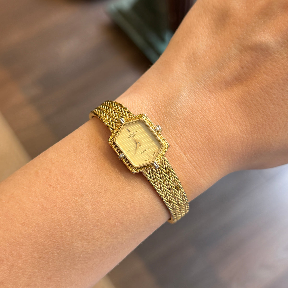Rotary Altıgen Kadranlı Vintage Saat