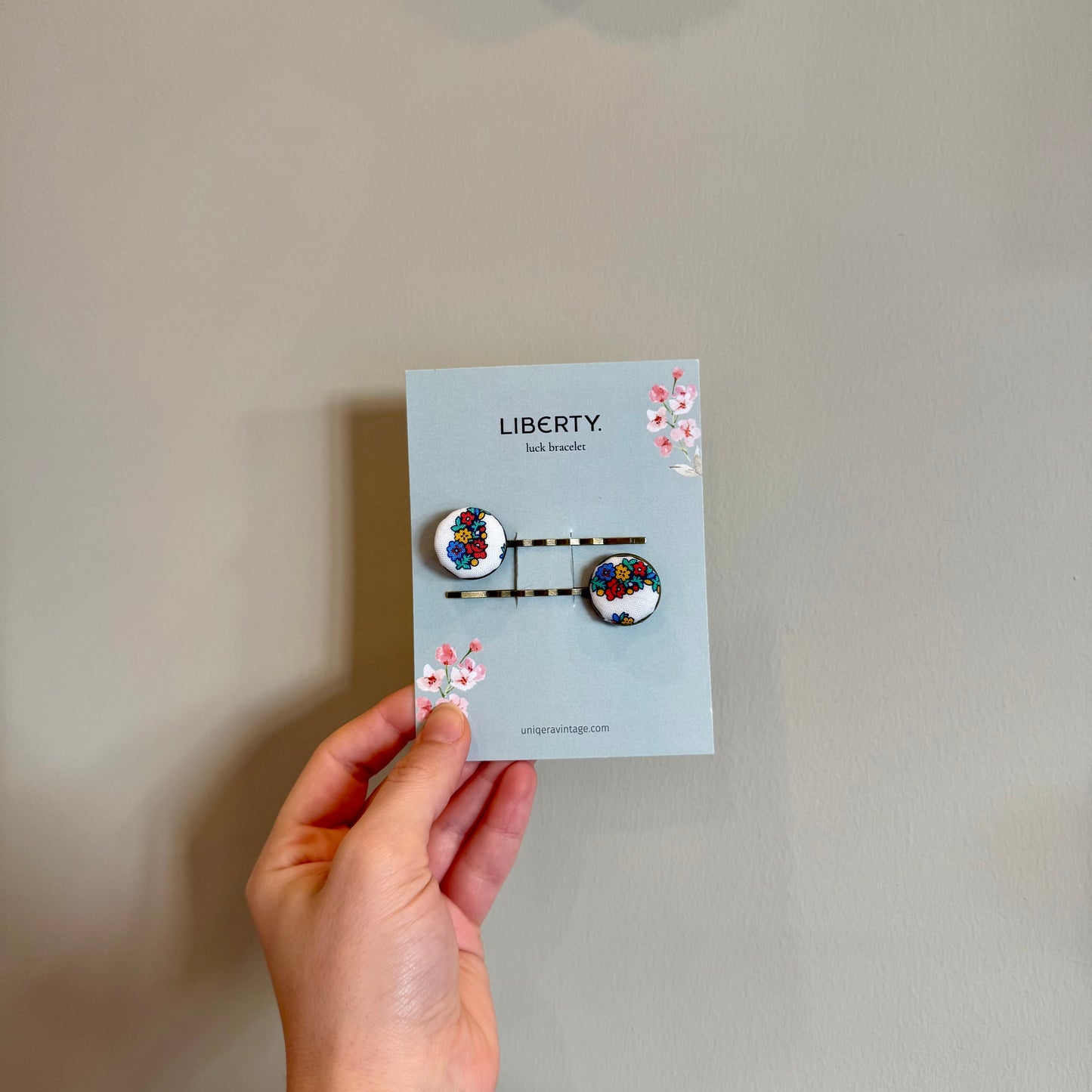Liberty Çiçek Desenli Firkete Toka Seti