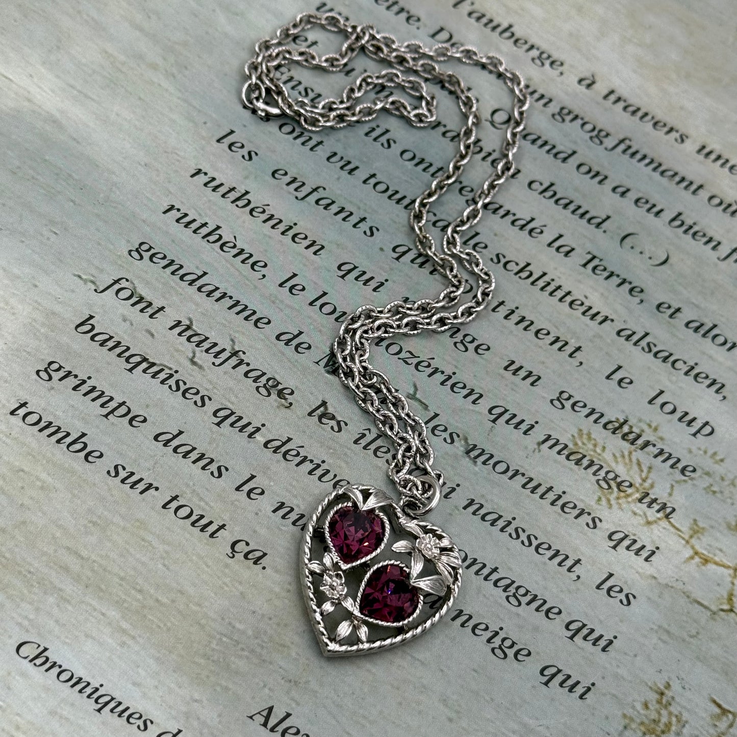 Sarah Coventry İmzalı Vintage Kalp Kolye