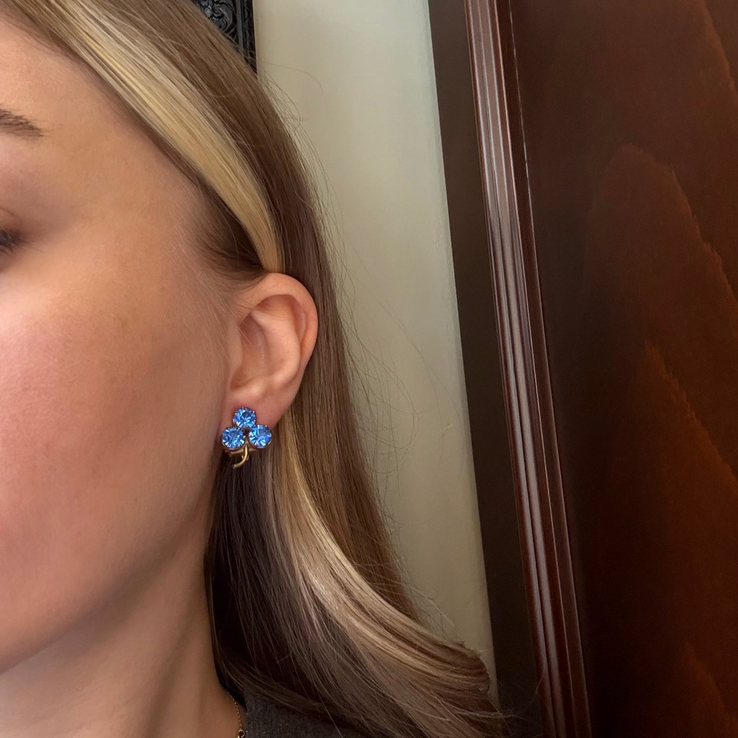 Vintage Çekoslovak Kristalli Üç Taş Küpe