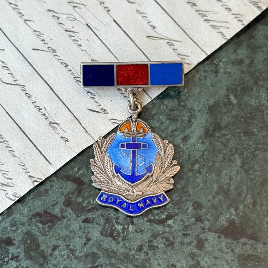 Vintage Royal Navy Mineli Broş
