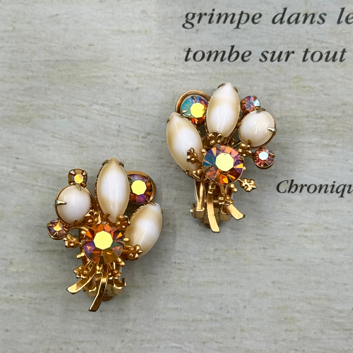 Beau Jewels İmzalı Vintage Küpe