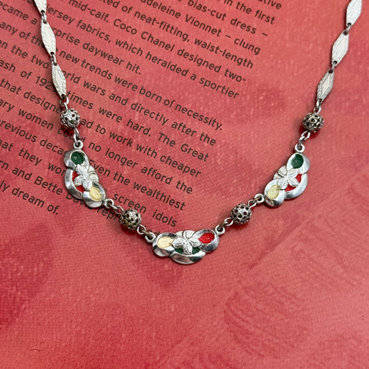 Vintage Mineli İşlemeli Floral Kolye