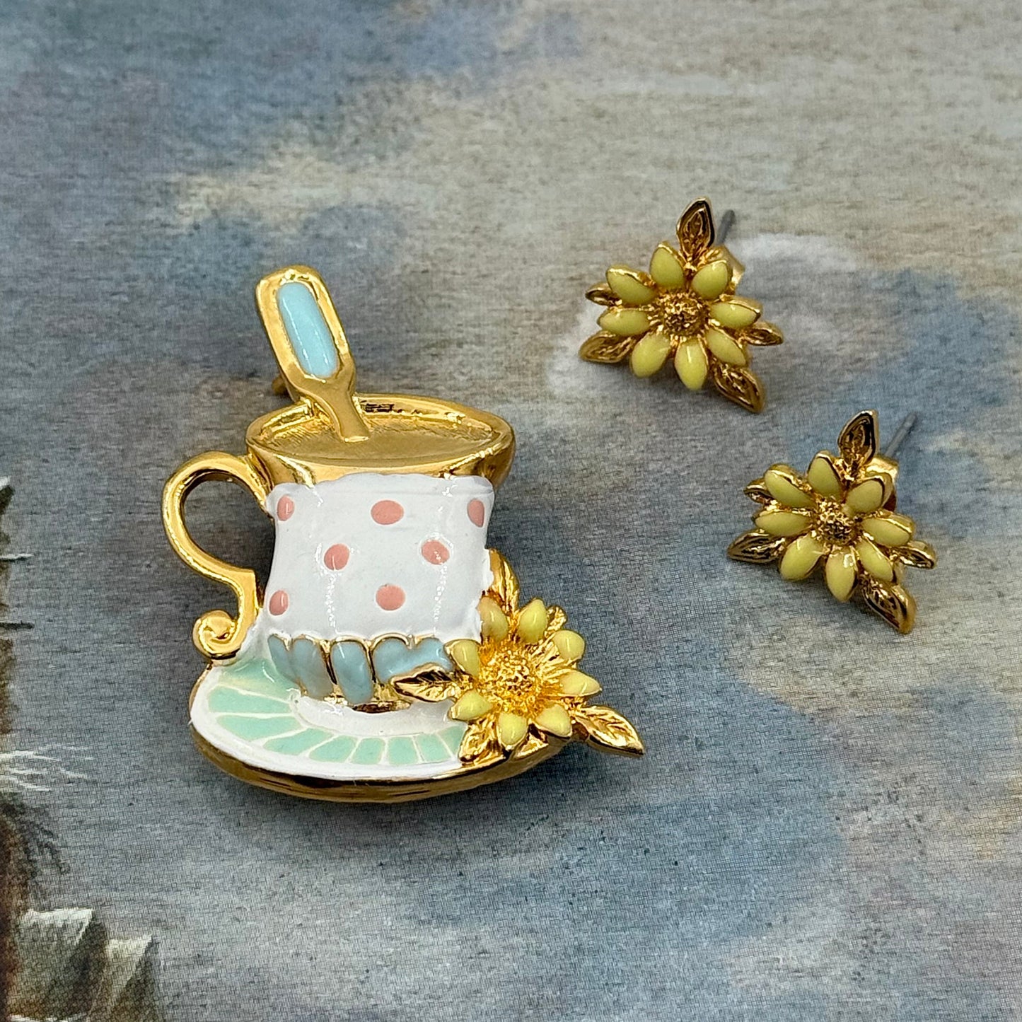 Danecraft İmzalı Set (Broş/Küpe)