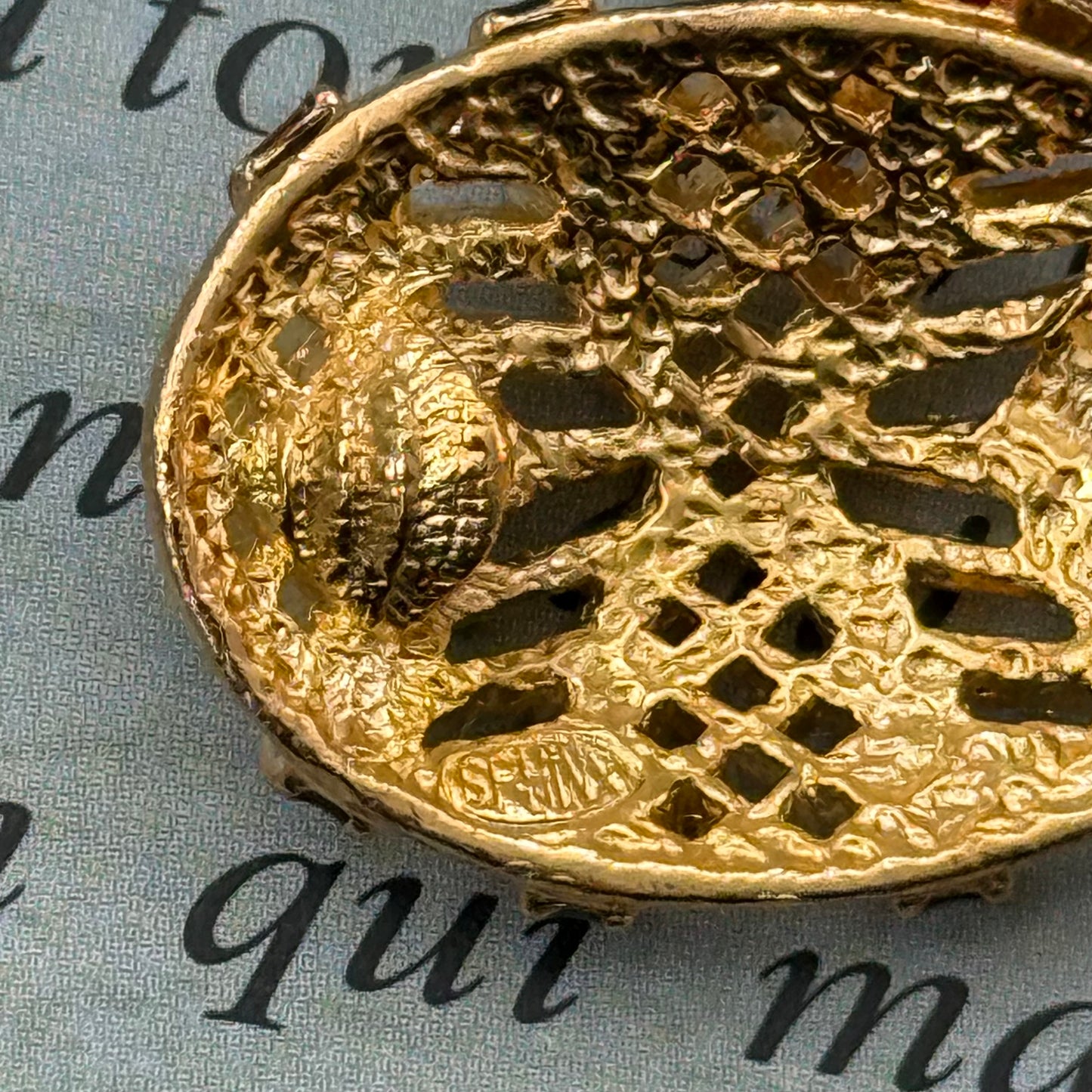 Sphinx İmzalı Vintage Mineli Küpe