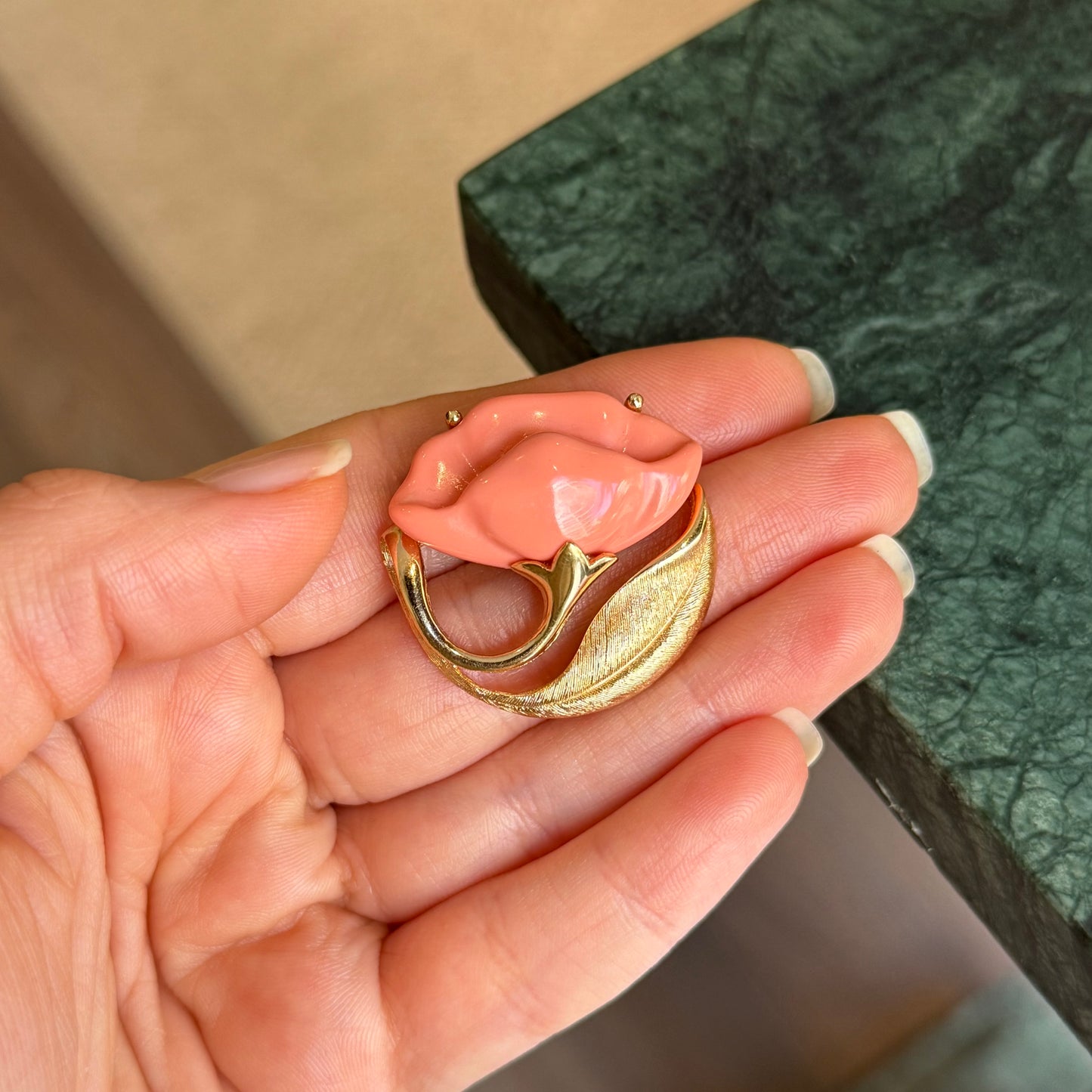 Vintage Lotus Çiçek Broş