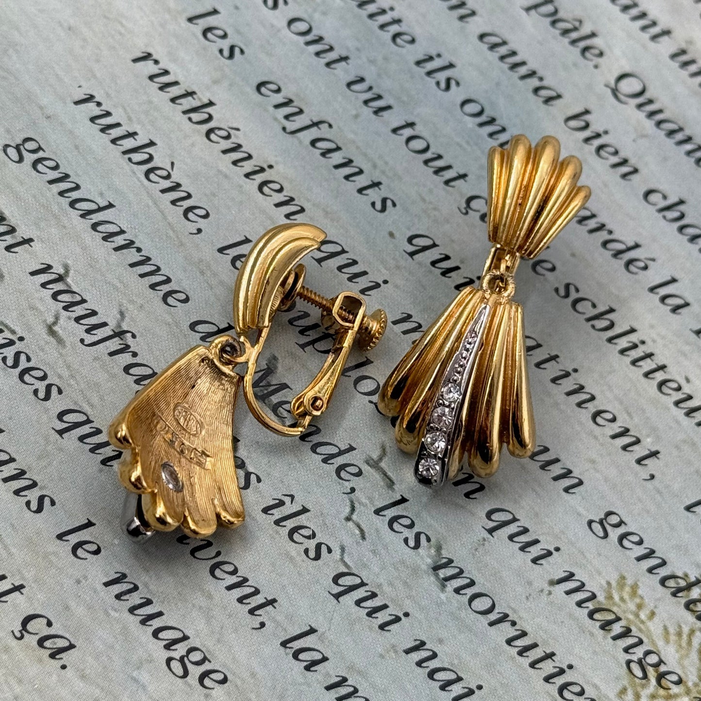 Sphinx İmzalı Vintage Art Deco Küpe