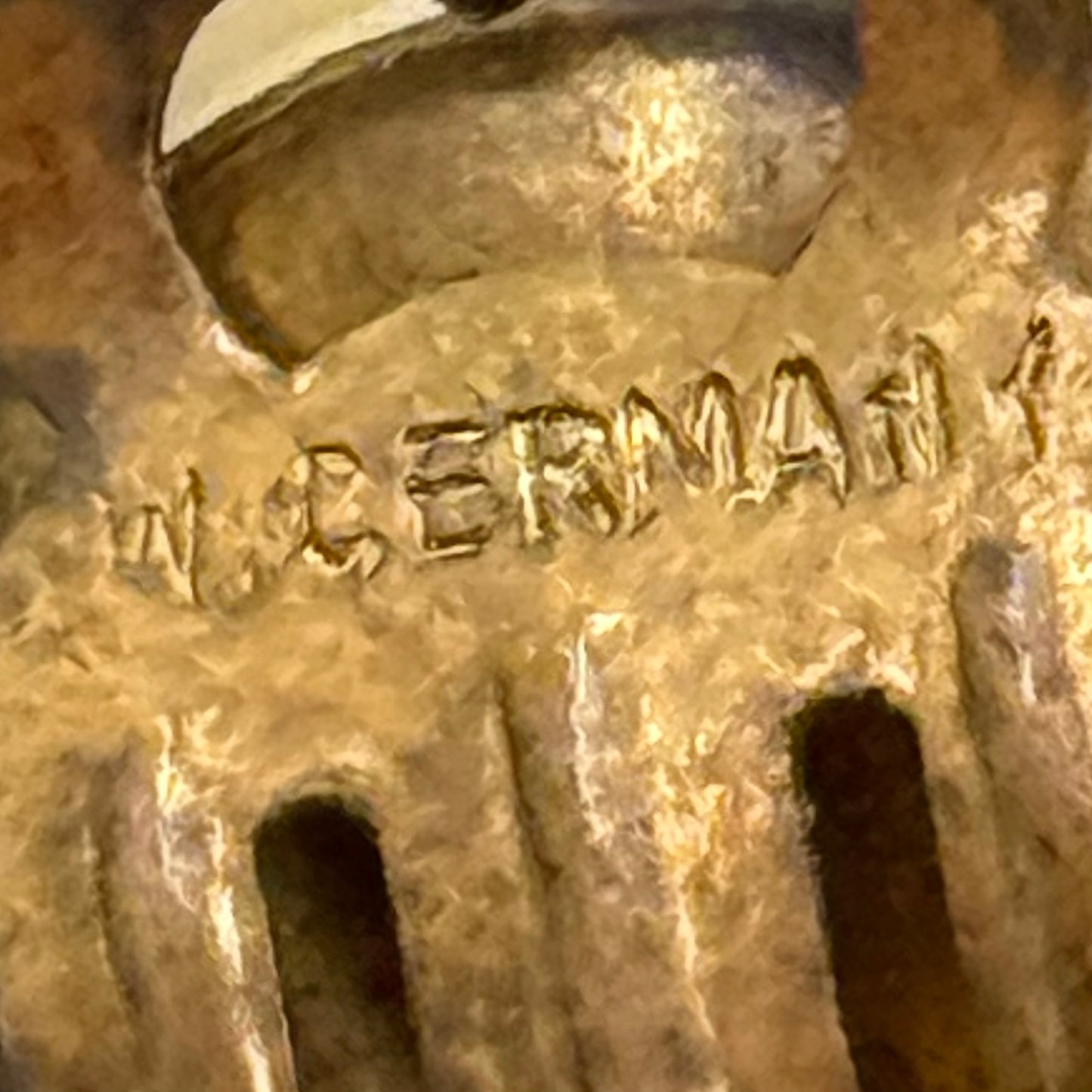 W.Germany İmzalı Kemik Vintage Küpe