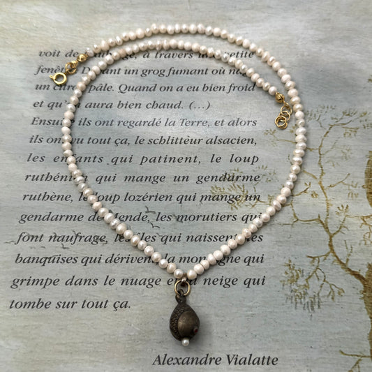 Vintage Balık Figürlü İnci Kolye