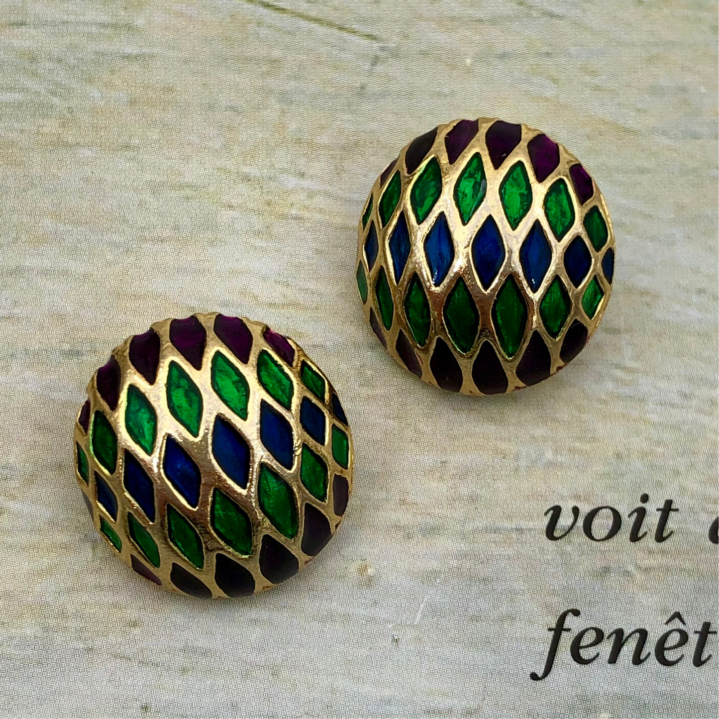 Vintage Mineli Yuvarlak Küpe