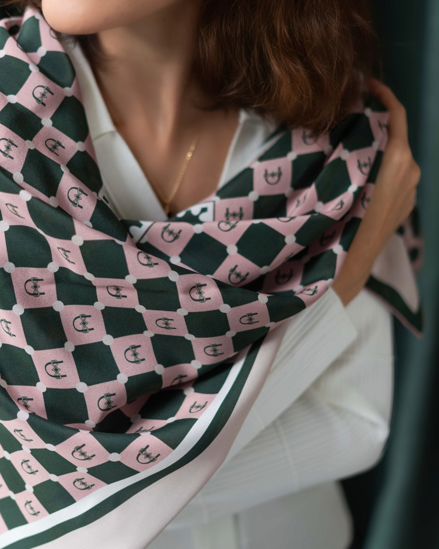 Pembe/Yeşil Damalı İpek Fular - Monogram Koleksiyonu