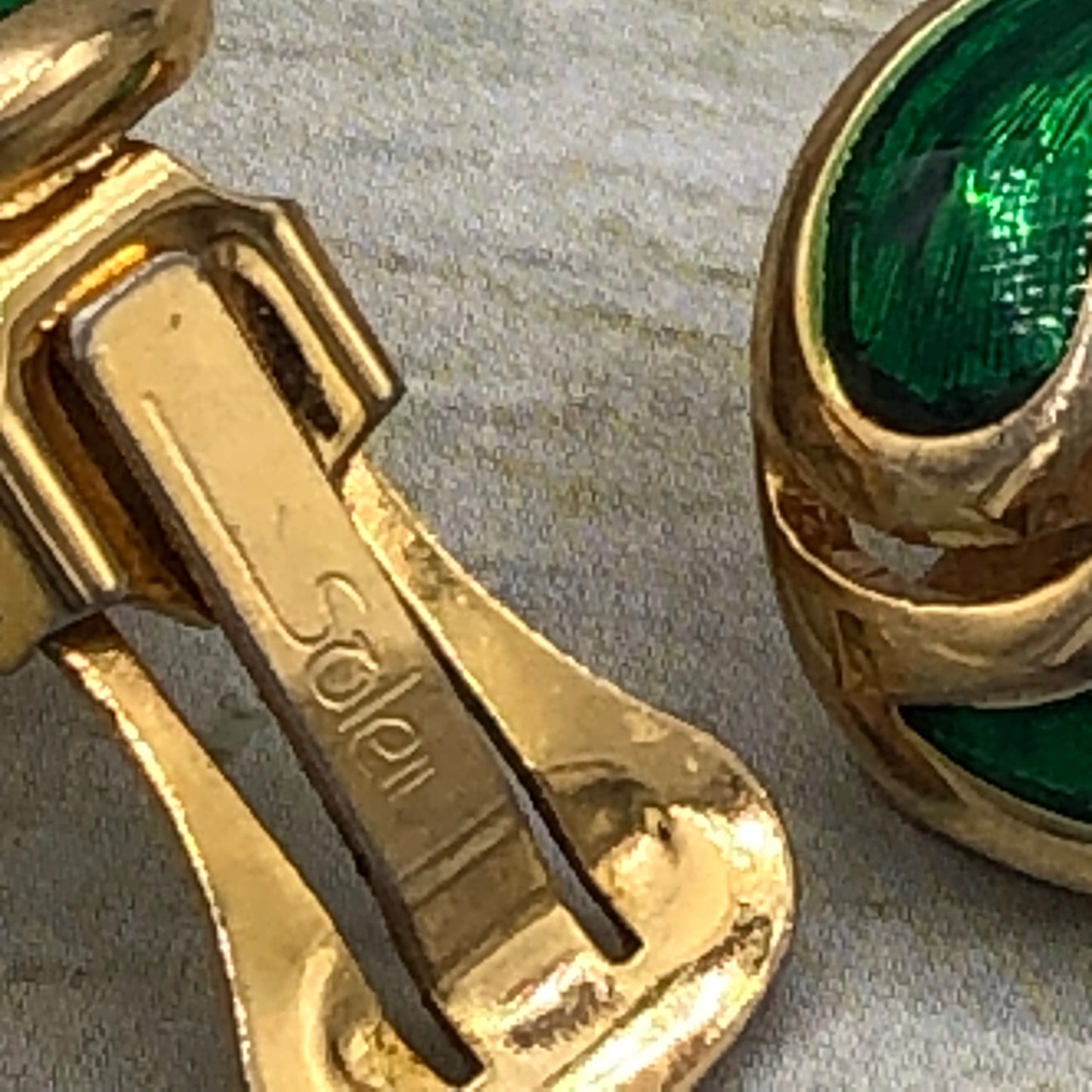 Soleil İmzalı Vintage Mineli Küpe